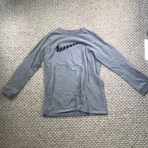 Nike grey long sleeve boys